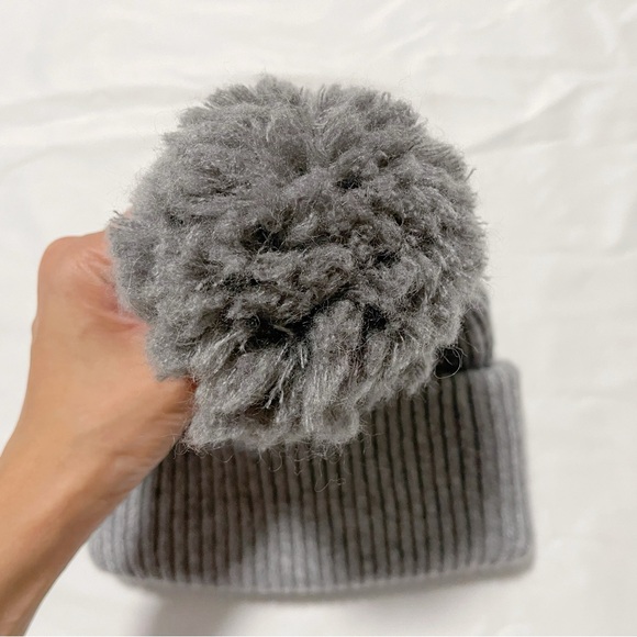 Rib Knit Wool Beanie with Pom Pom - Picture 4 of 8
